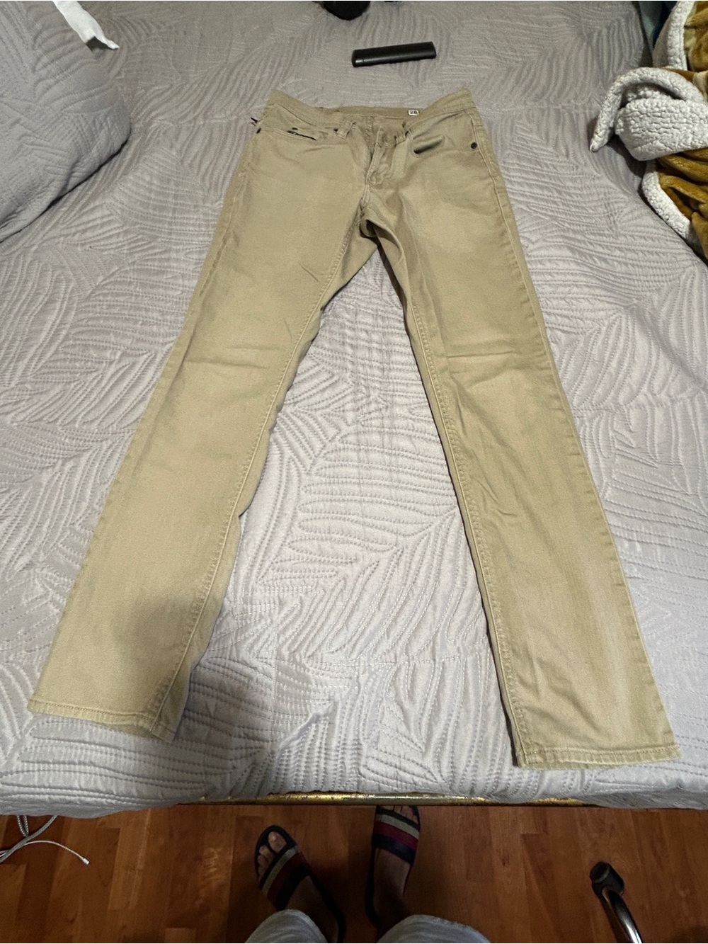Empyre Men’s Slim Straight Jeans in Khaki